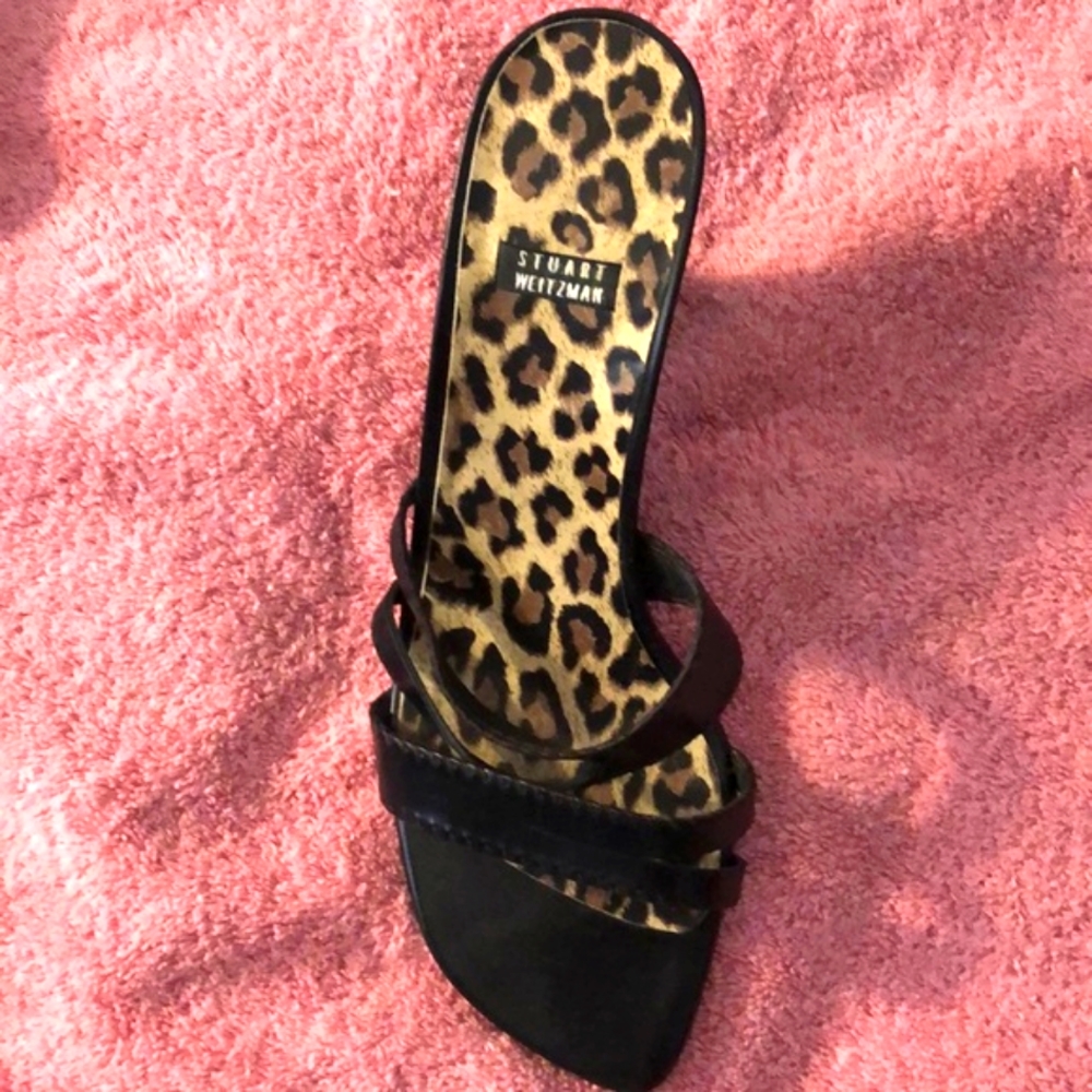 Stuart Weitzman - Picture 3 of 7